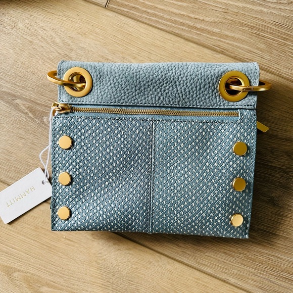 🆕✨ HAMMITT Montana Reversible Small Bay Blue Snake Crossbody Bag - Picture 8 of 10